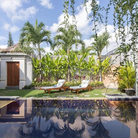 Bali Voyage Villa Seminyak Exteriör bild