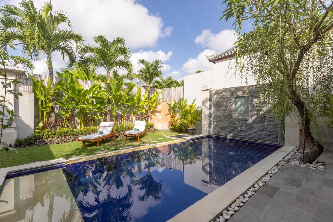 Bali Voyage Villa Seminyak Exteriör bild