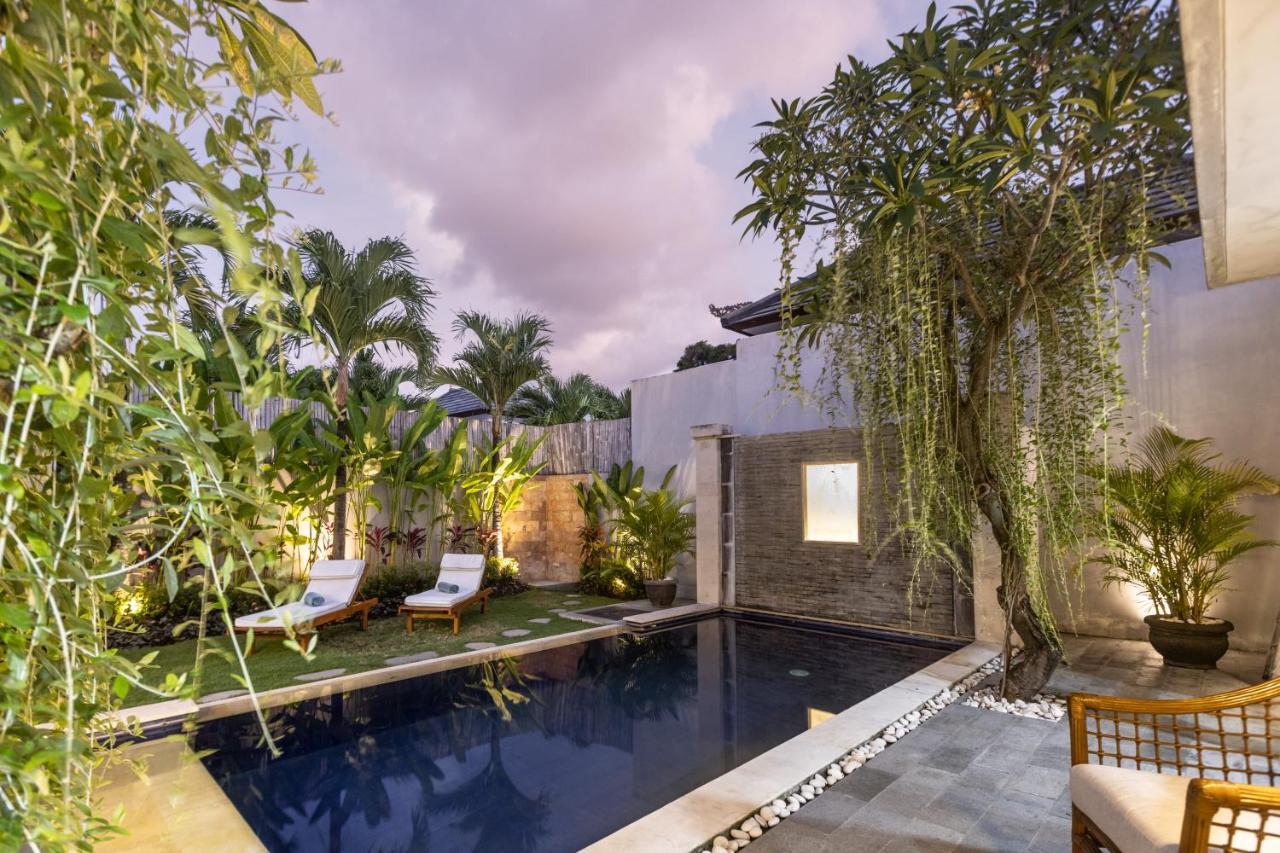 Bali Voyage Villa Seminyak Exteriör bild